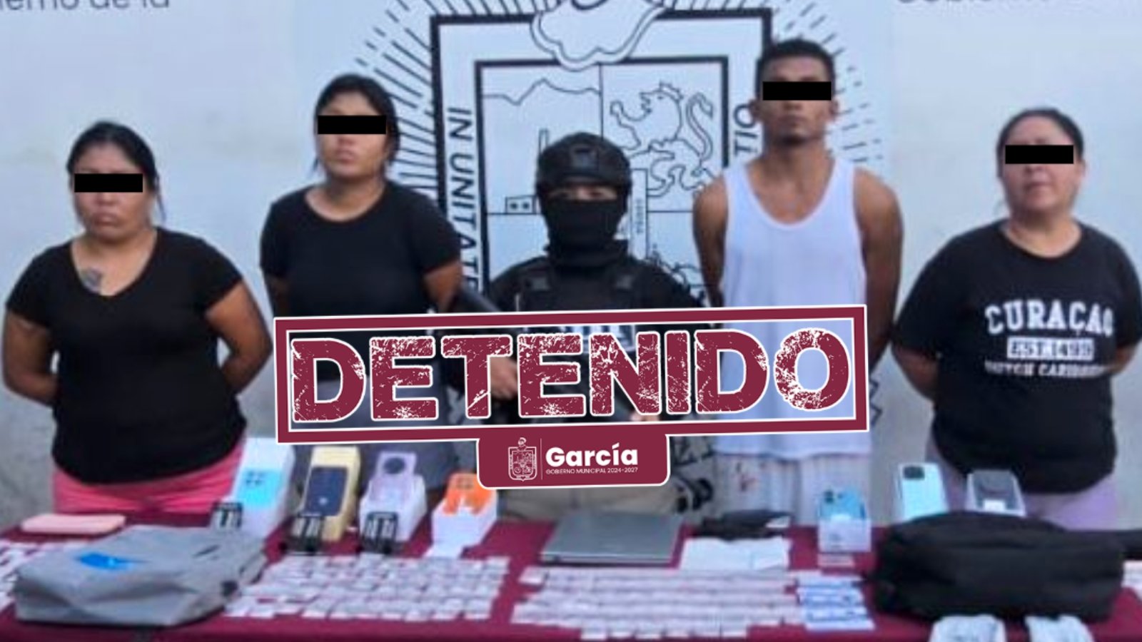 Policías de García tras detención de presuntos responsables de robo