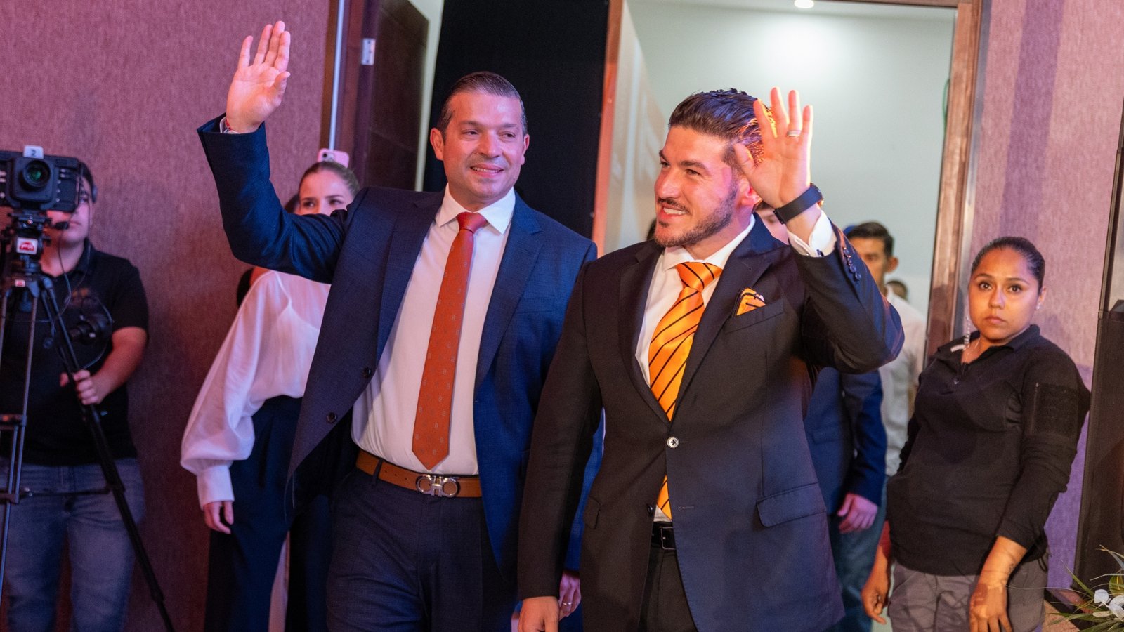 Anuncia Samuel 50 nuevos camiones y obras viales para El Carmen