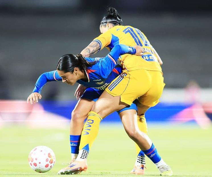 202511135536-4ea091ac-focus-0-0-745-622