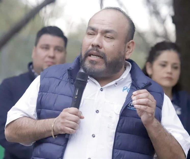 4-pan111-b4d9361d-focus-0.05-0.36-745-622