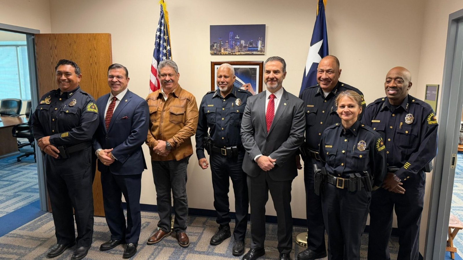 Plecas e informacion - 2025-11-06T153005.182