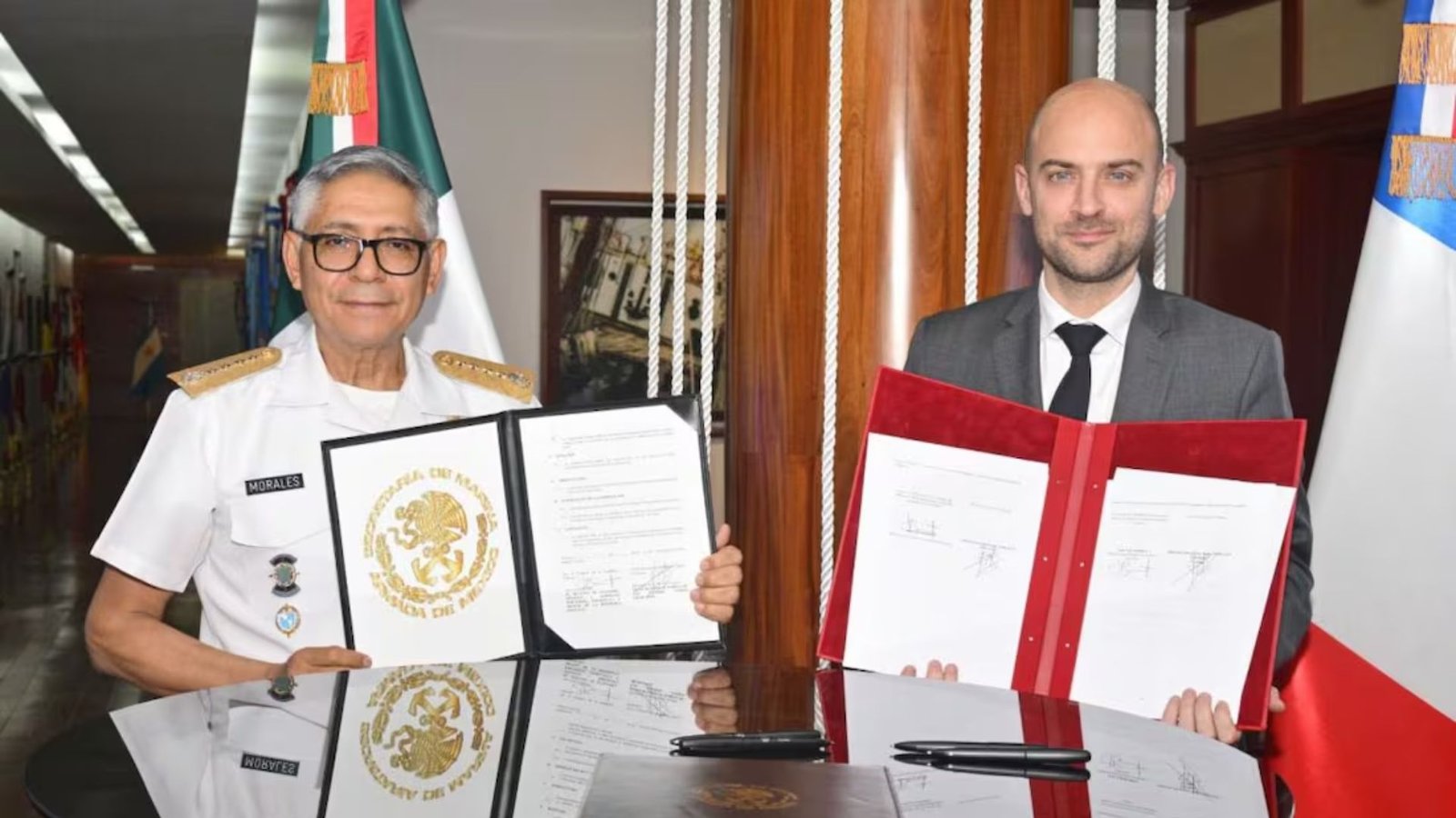 Plecas e informacion - 2025-11-08T160941.678