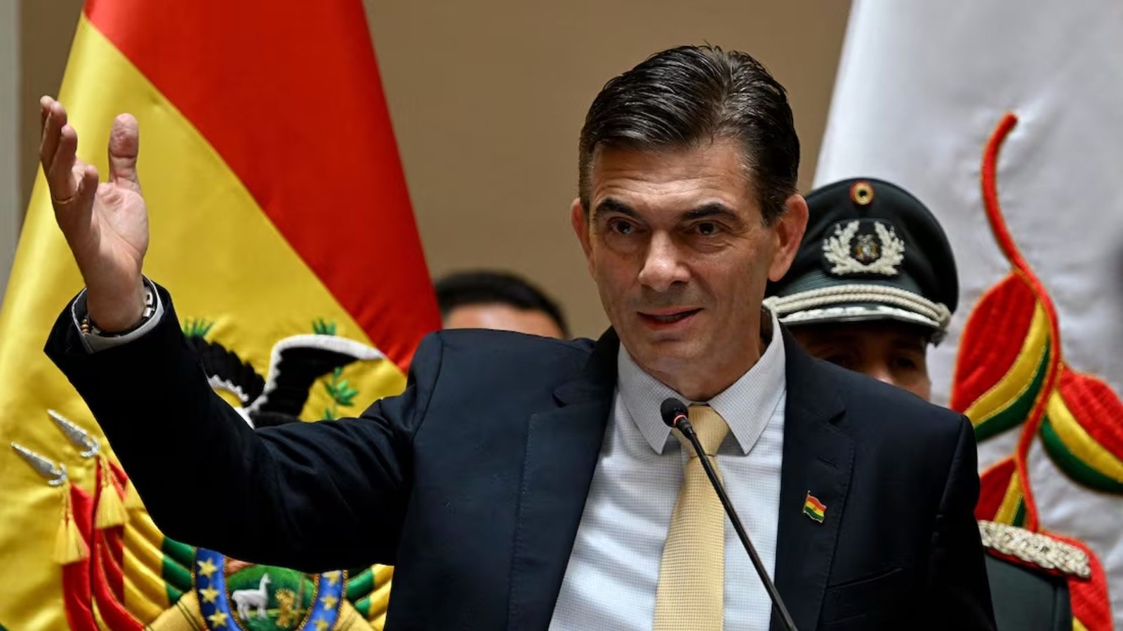 Plecas e informacion - 2025-11-09T145128.617