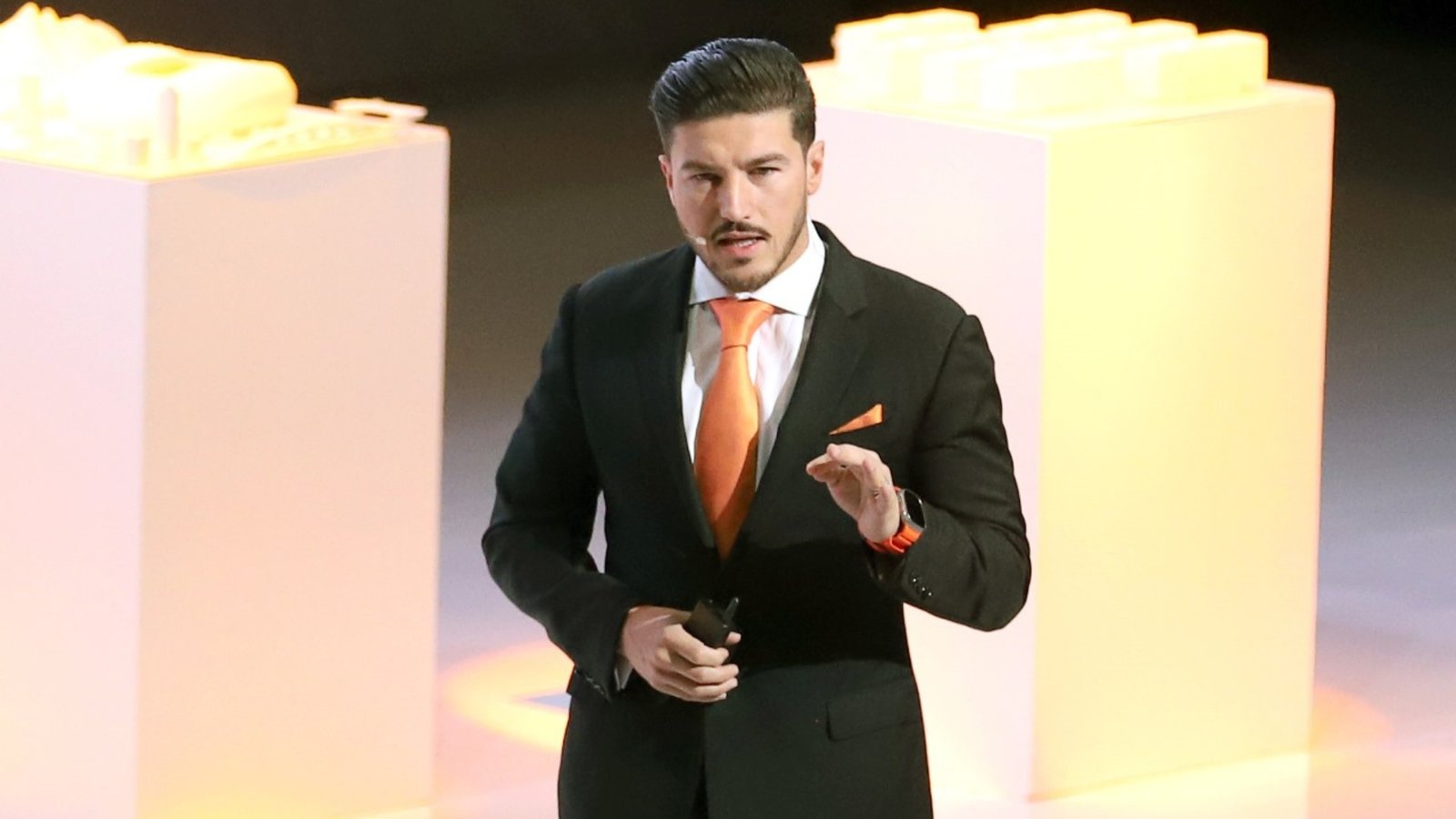 Samuel García unidad política Nuevo León