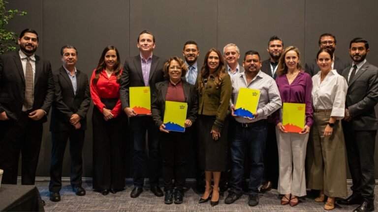 Plecas e informacion - 2025-11-11T165222.675