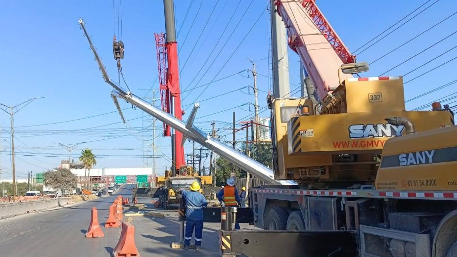 reubicación de líneas de alta tensión para la Línea 6 del Metro
