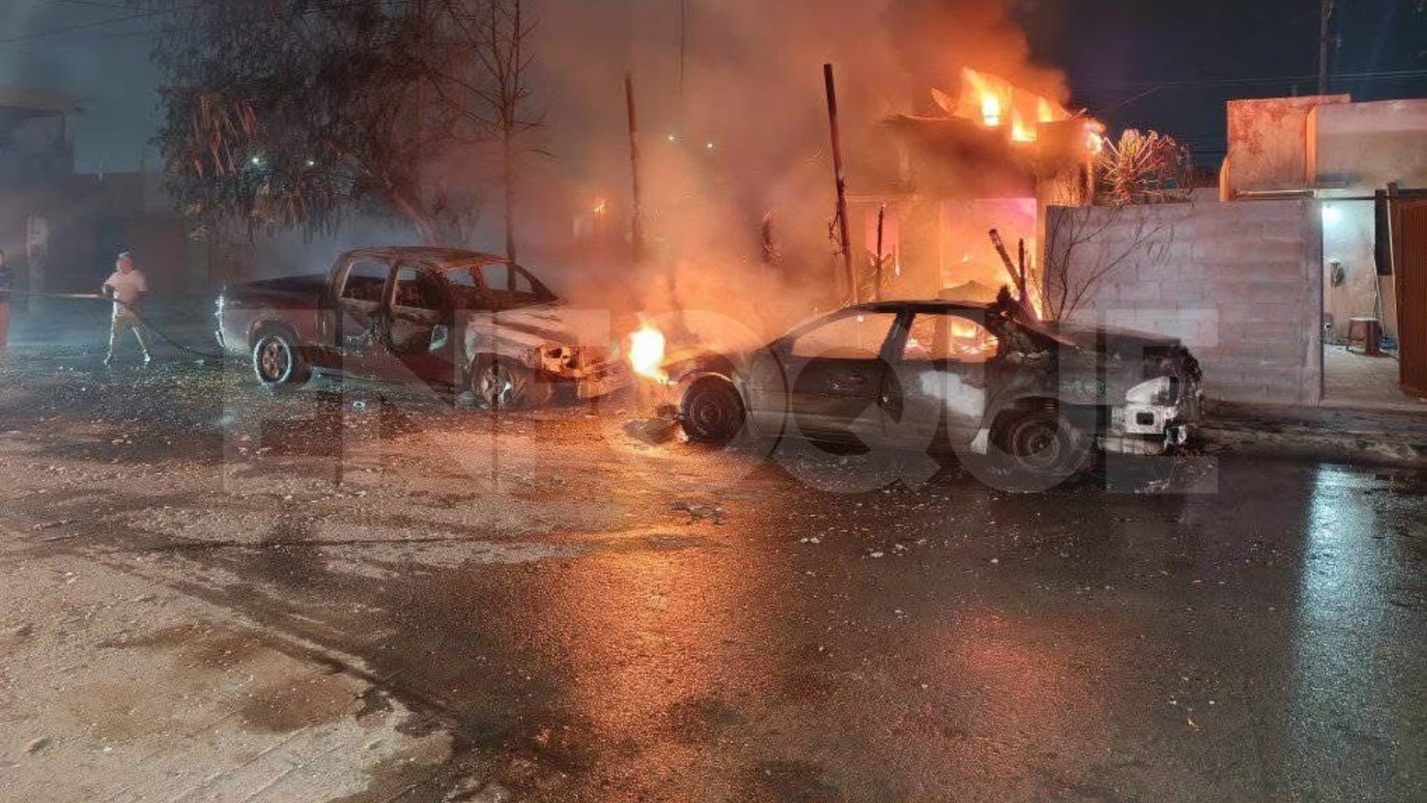 Incendio en Pesquería deja un hombre muerto y otro grave.