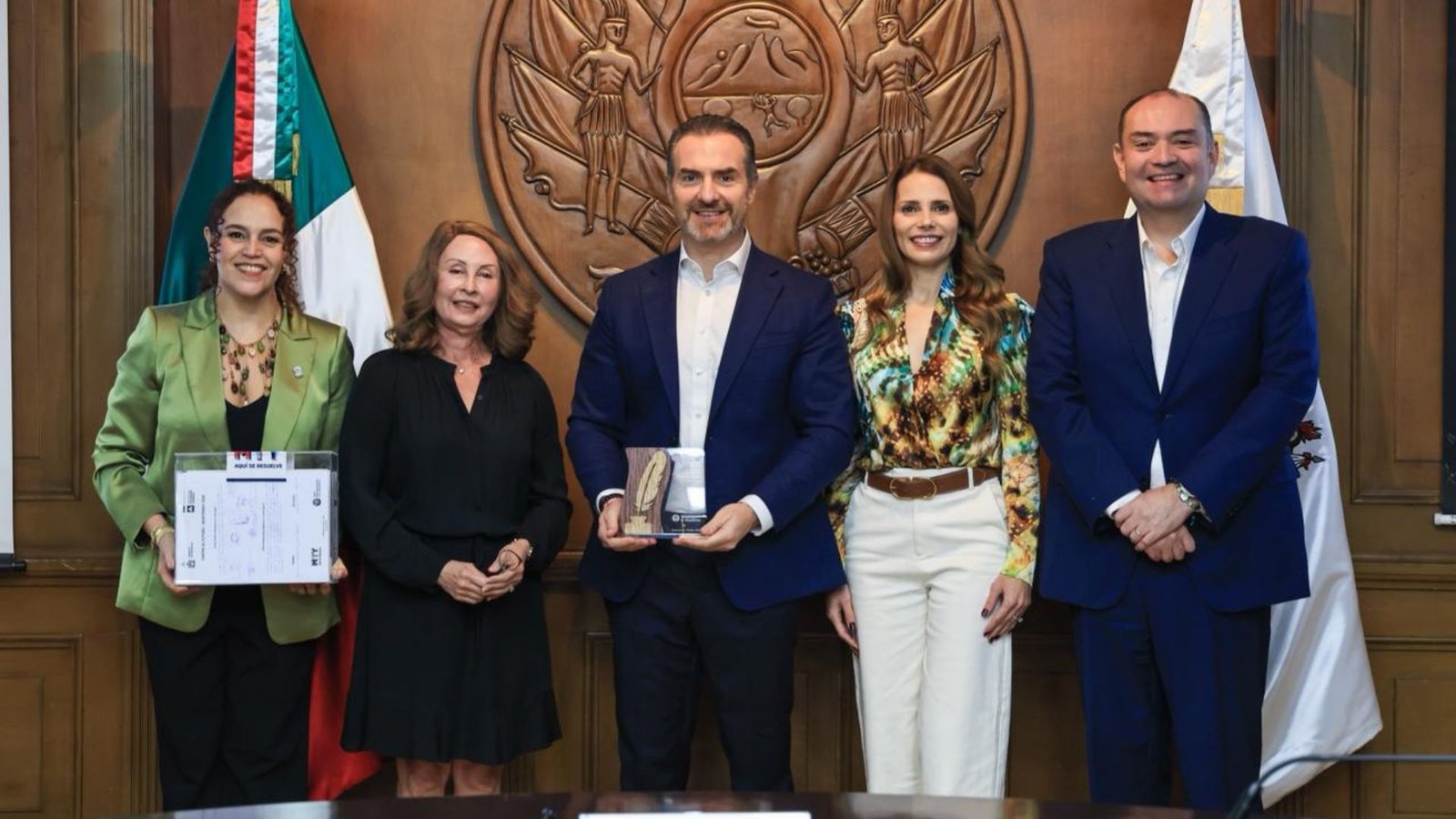 Plecas e informacion - 2025-11-19T192137.665