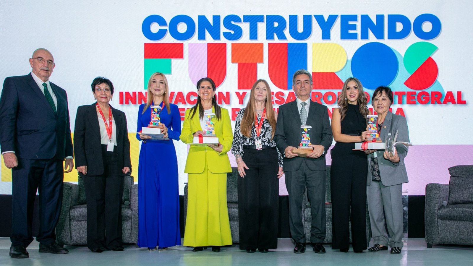 Plecas e informacion - 2025-11-20T171638.632