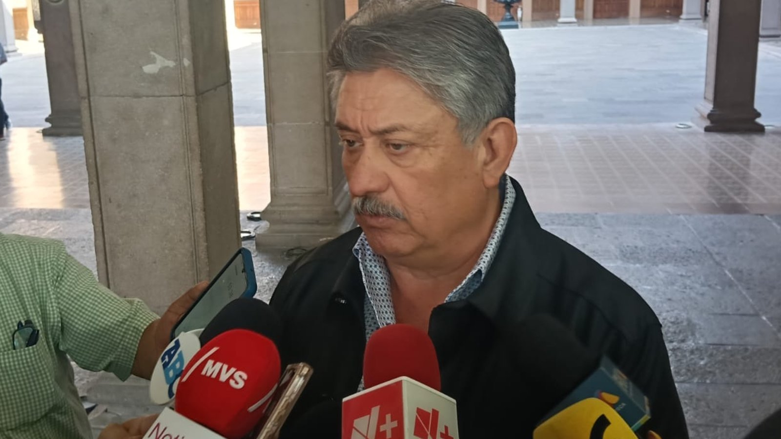 “Punto de revisión de Seguridad Pública de Monterrey durante operativo nocturno