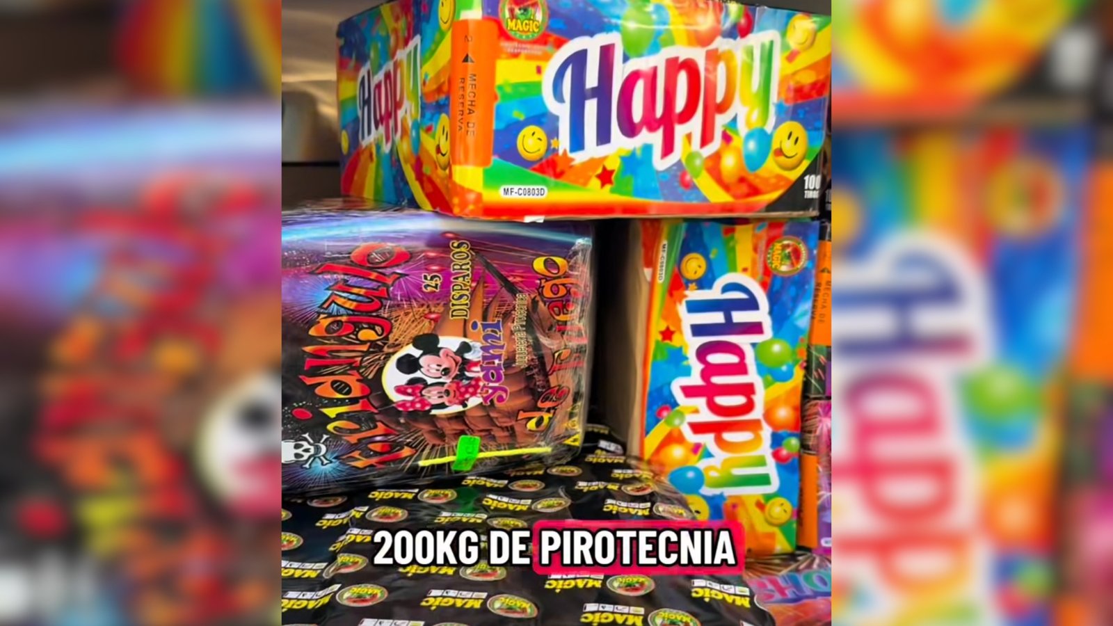 Asegura Apodaca vehículo con 200 kilos de pirotecnia