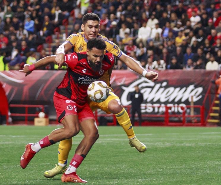 TIGRES PIERDE VS XOLOS