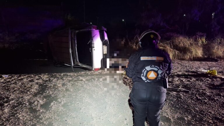 volcadura en Villa Adriana Pesquería
