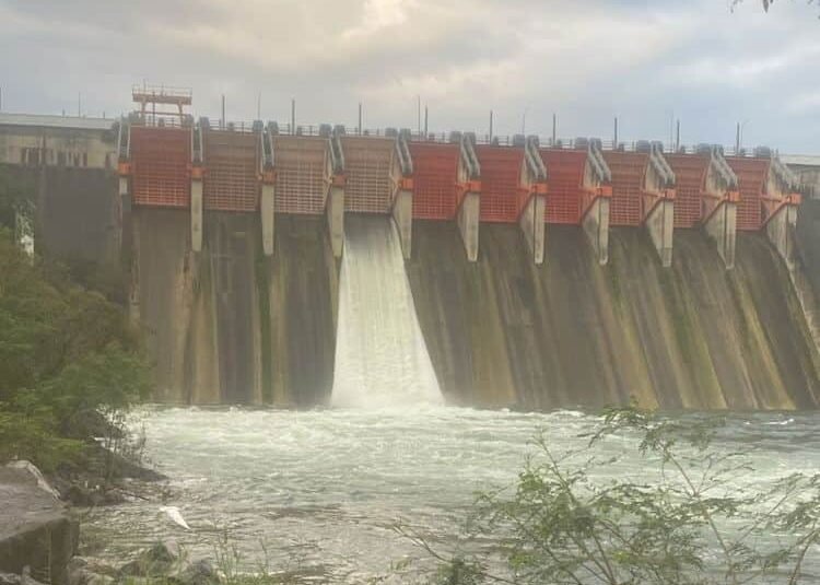 eaa8e13d-3ffb-494b-9594-b3eca1f5335b-b7eca17c