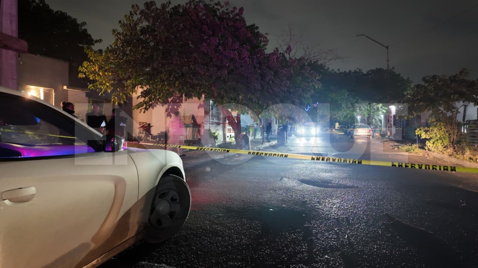 Policía de Escobedo resguarda barbería tras ataque armado