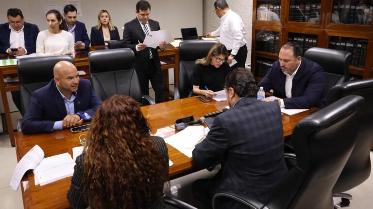 Congreso de Nuevo León analiza alzas catastrales en municipios 2026