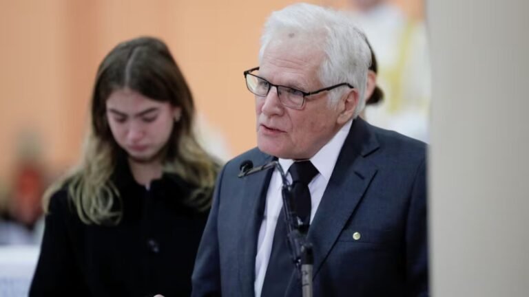 Plecas e informacion - 2025-12-02T192456.531