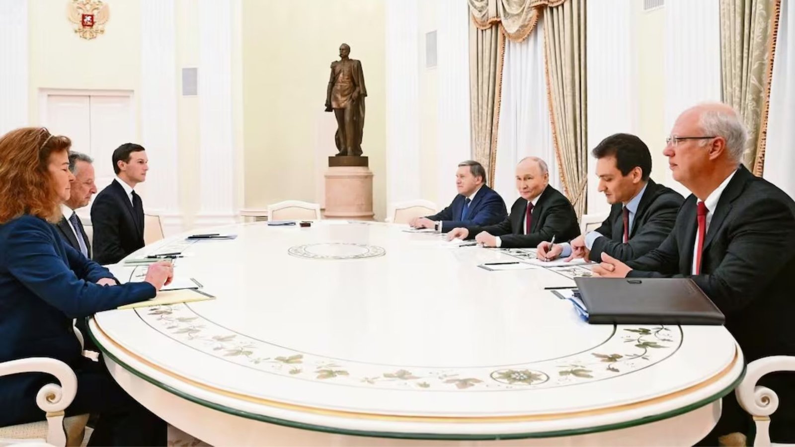 Plecas e informacion - 2025-12-03T190011.651