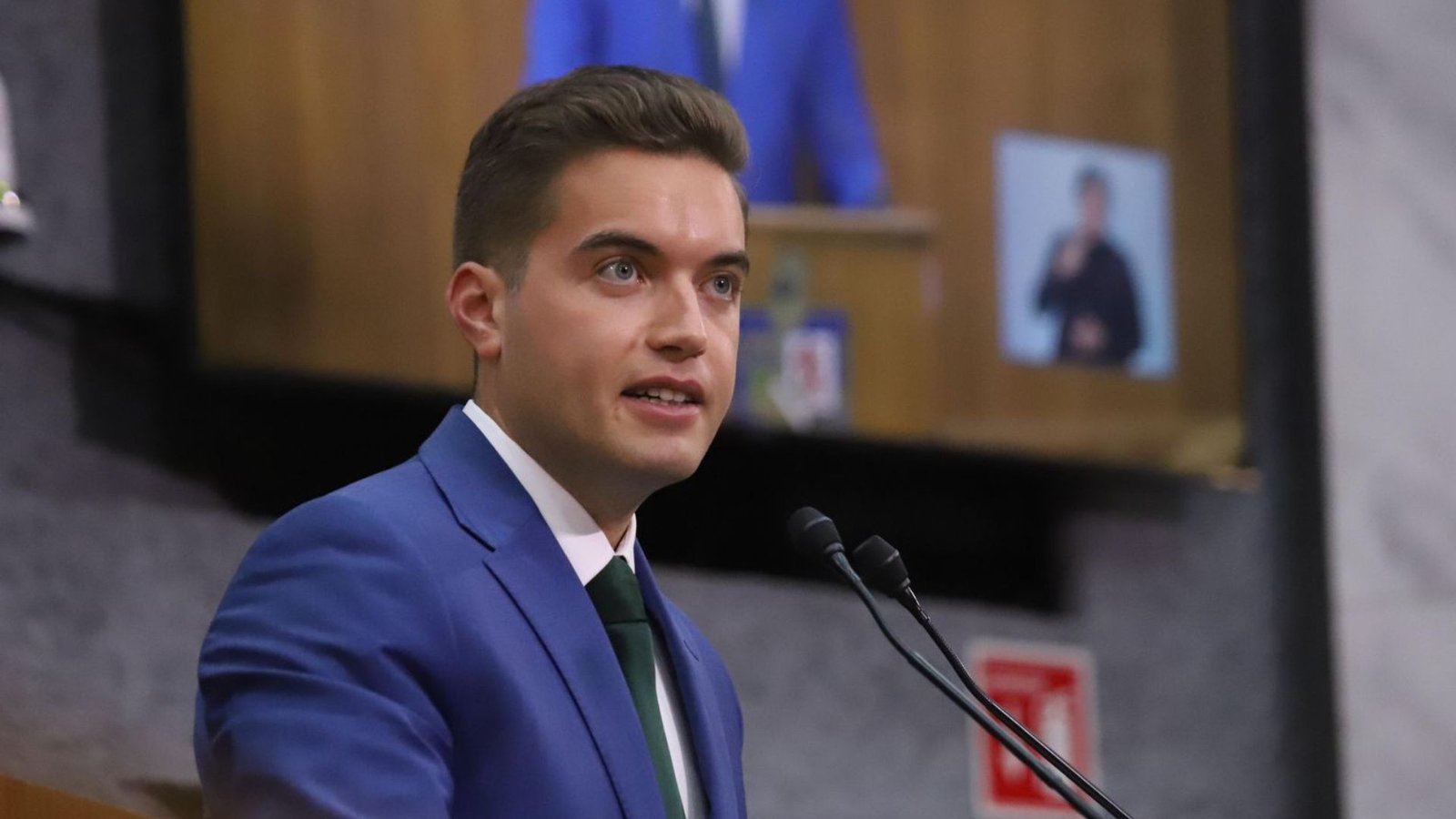 Plecas e informacion - 2025-12-09T190035.875