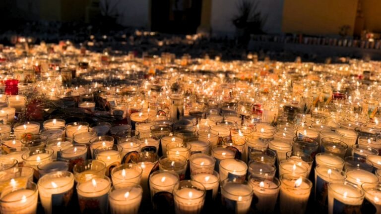 “Feligreses acuden a la Basílica de Guadalupe en Monterrey el 12 de diciembre”