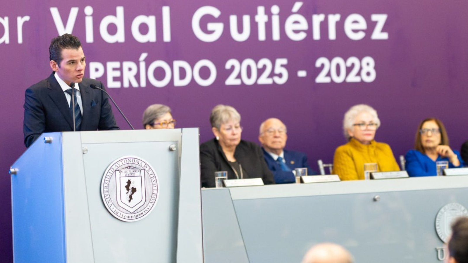 Respalda Gobierno estatal a Facultad de Medicina de la UANL