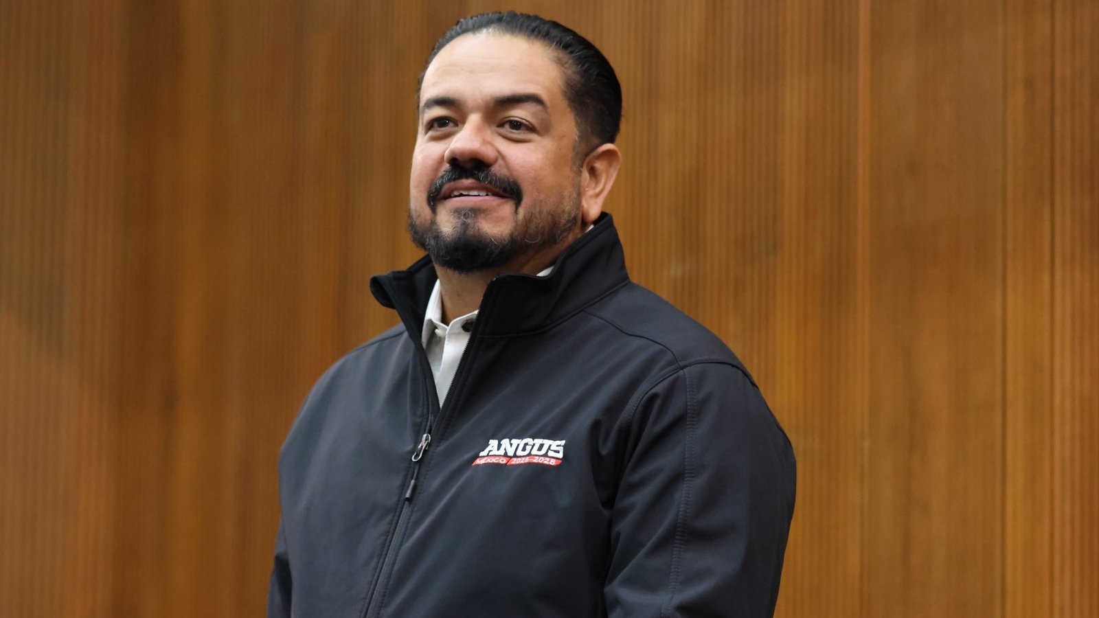 Propuesta de insignia para espacios amigables con personas autistas en Nuevo León