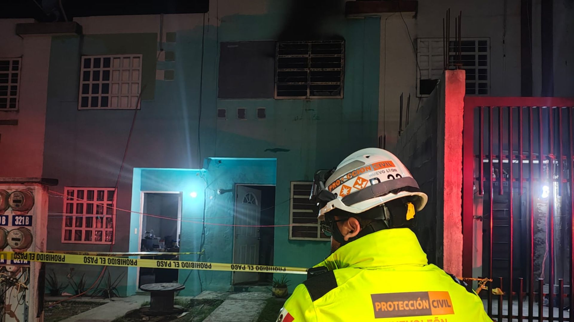 Muere una persona tras incendio en vivienda de Pesquería