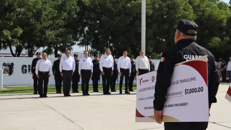 SSP Tamaulipas entrega estímulos económicos a Guardia Estatal