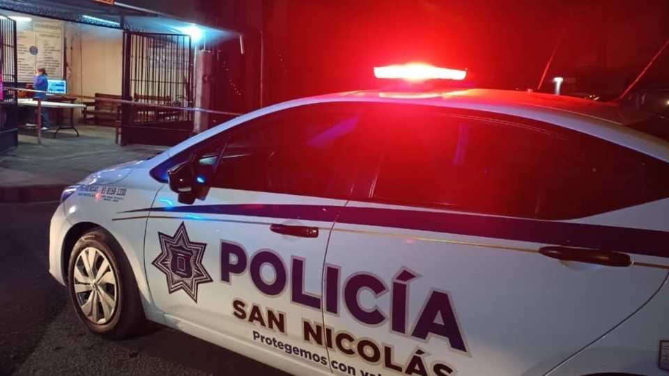 Ejecutan a conductor en San Nicolás; lo atacan mientras manejaba