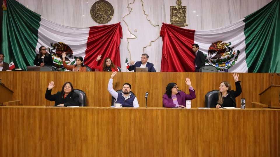 Congreso de Nuevo León analiza vetos del gobernador Samuel García