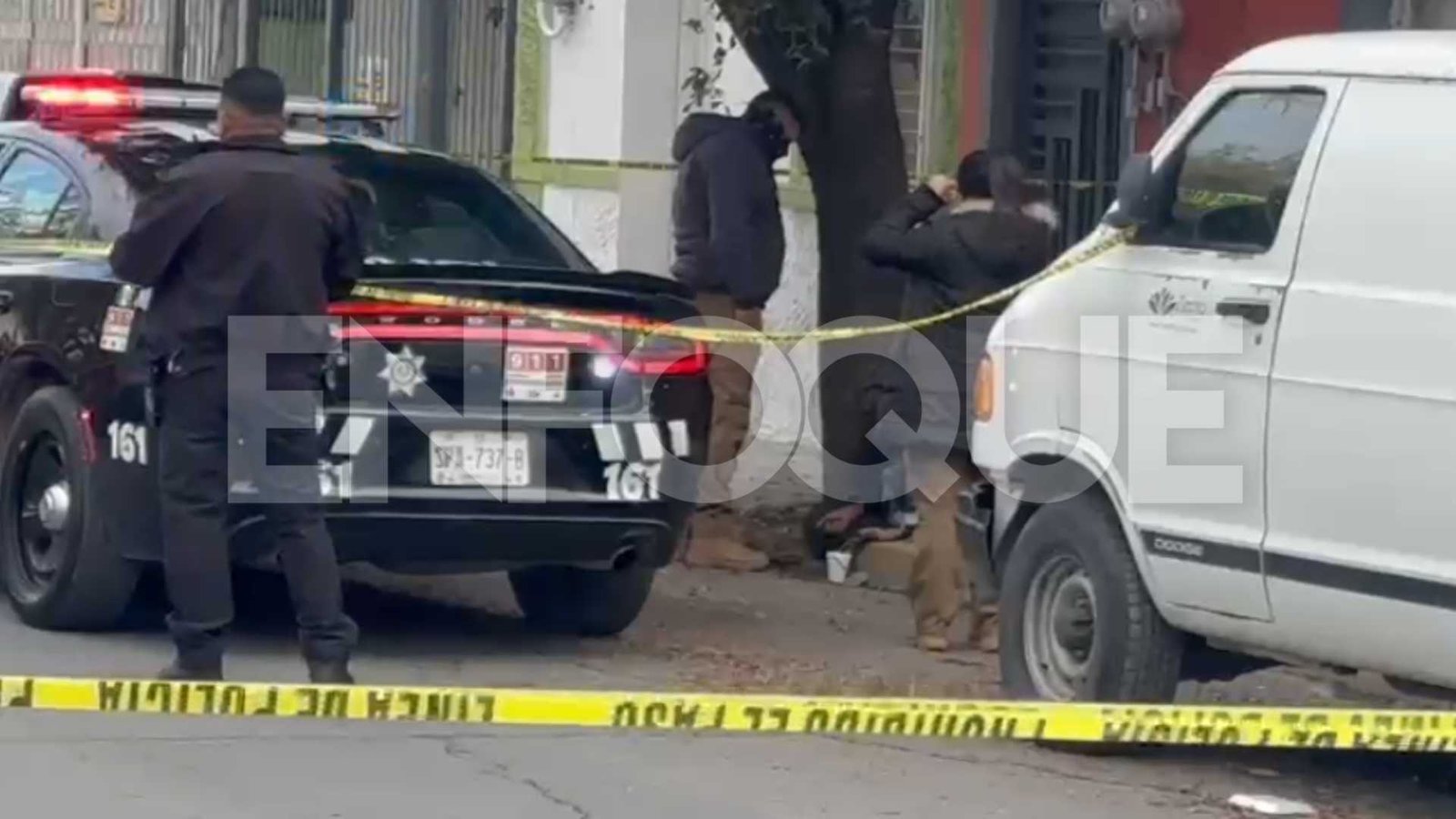 Hallan a persona sin vida en la vía pública de Monterrey