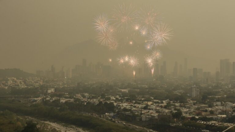 Arranca 2026 con mala calidad del aire en Nuevo León