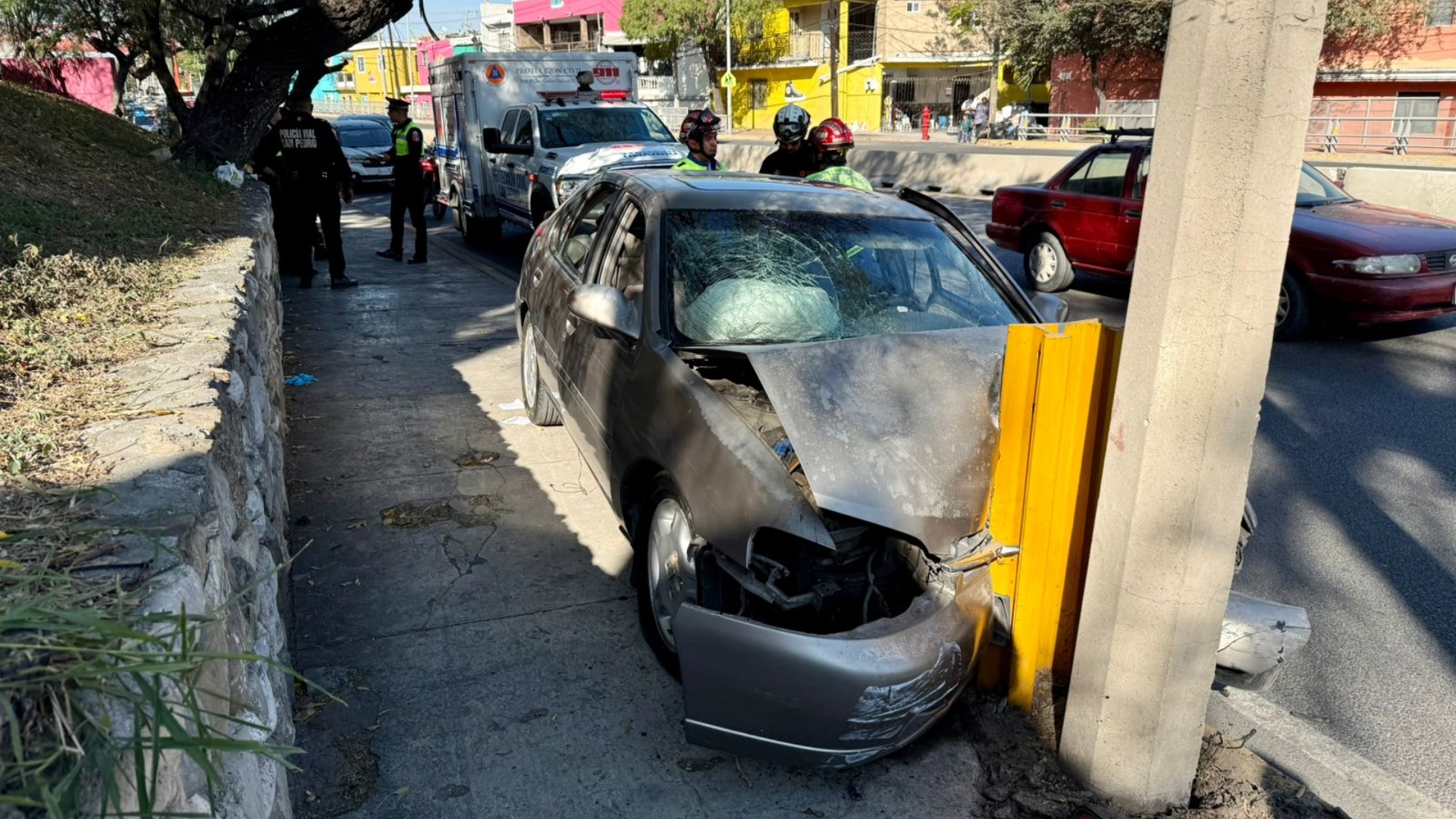 Choque deja seis lesionados en San Pedro