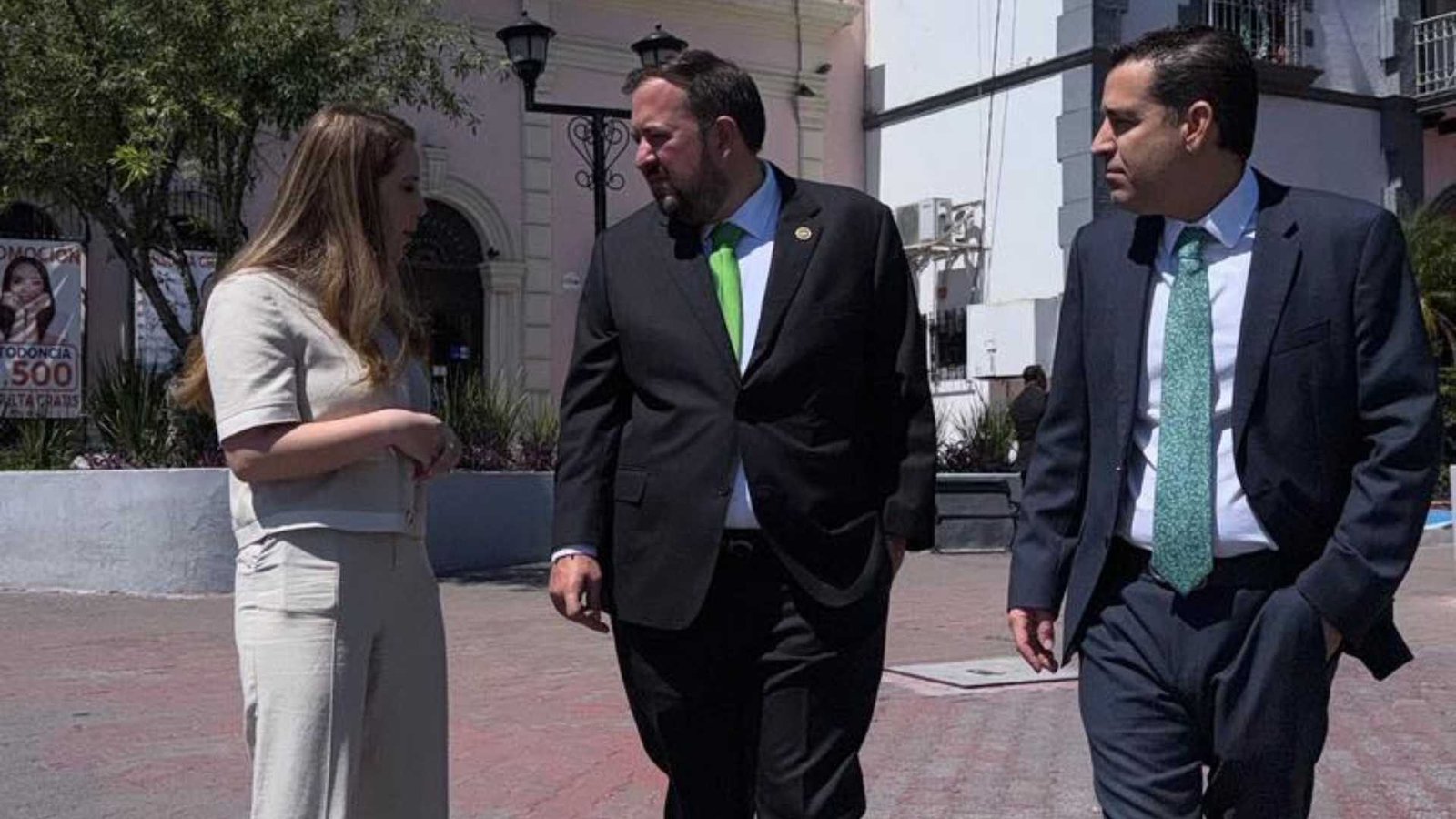 Ladrón ingresa de madrugada a oficinas de Héctor de la Garza