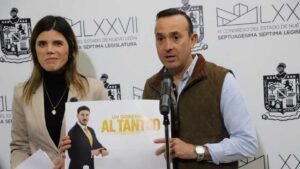 Gobierno al Tanteo Samuel García