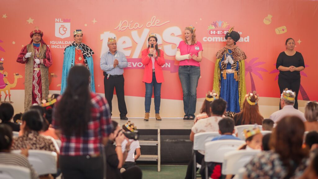 Plecas e informacion (49)