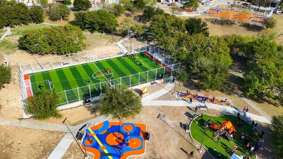 Inauguran Espacio de Unidad 33 en Paseo del Prado, Juárez