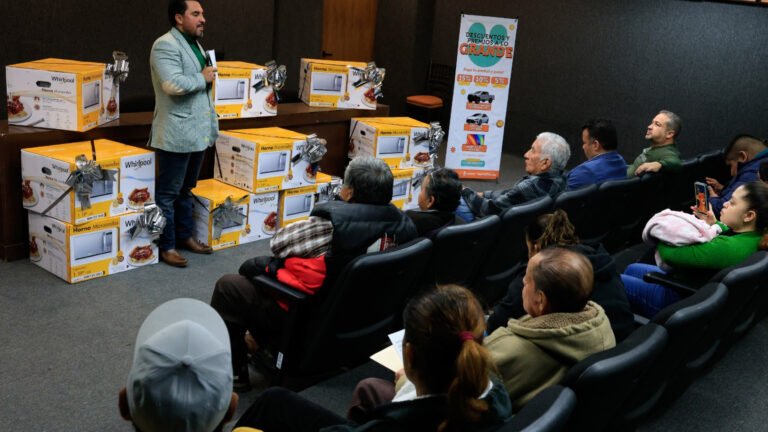 Plecas e informacion (69)