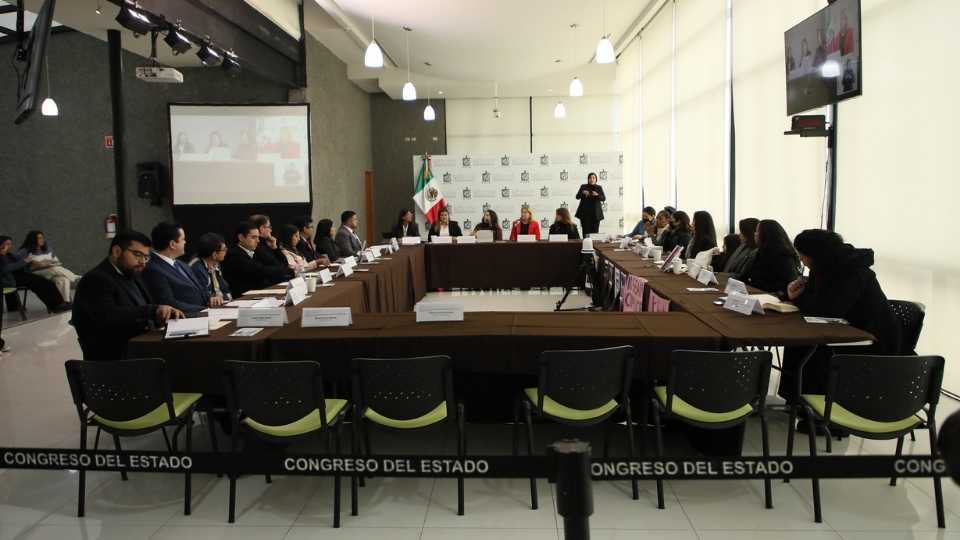 Piden simplificar ley para agilizar pensiones alimenticias en Nuevo León