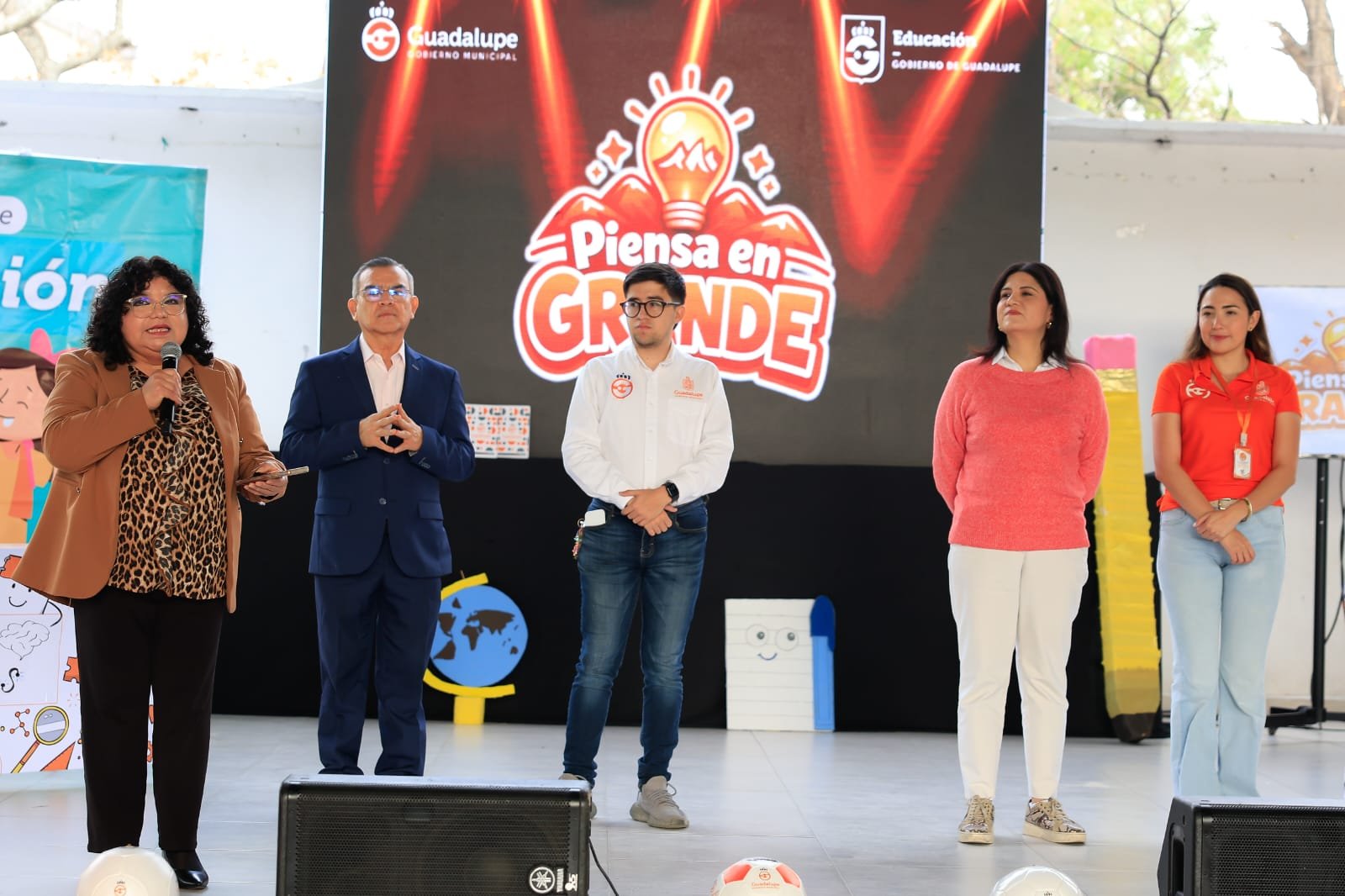 1f7aa15f-f53d-460b-a32a-3ff8ec13e5cb