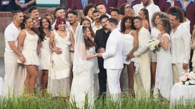 Boda real en el medio tiempo de Bad Bunny Super Bowl LX