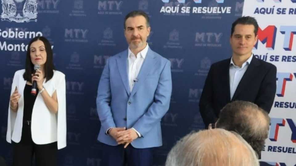 Adeudos estatales afectan obras en Monterrey