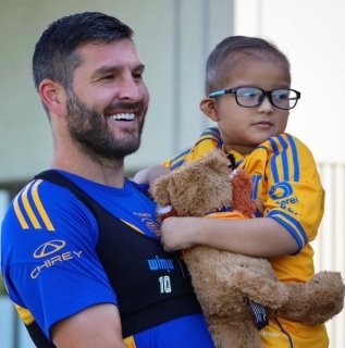 Captura de pantalla_2-3-2026_193218_www.facebook.com