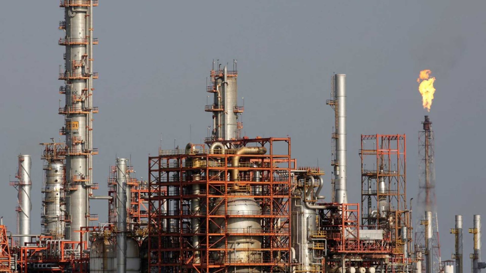 Refinería de Cadereyta cumple 47 años de operación