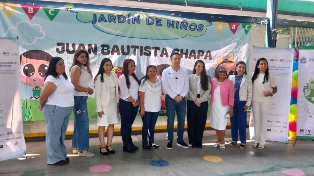Proyecto Futuros Brillantes en escuela de Monterrey