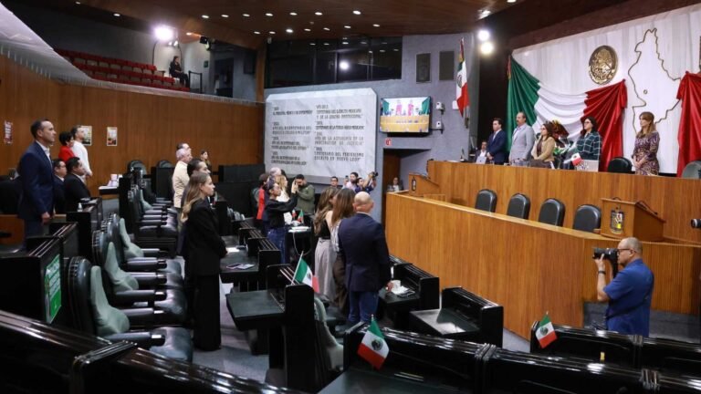 Congreso Nuevo León receso