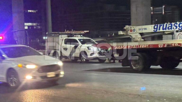 Detienen a hombre tras robar grúa en Monterrey