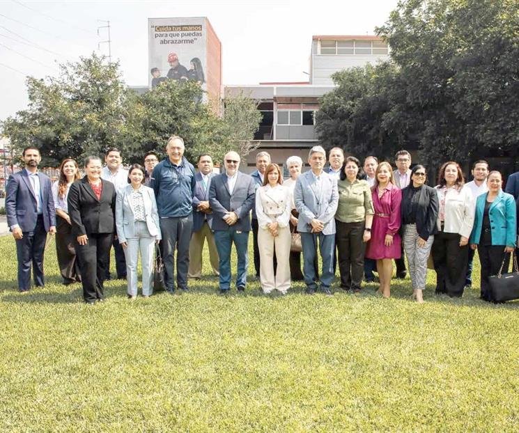 Refuerzan alianza entre escuelas y empresas en Nuevo León