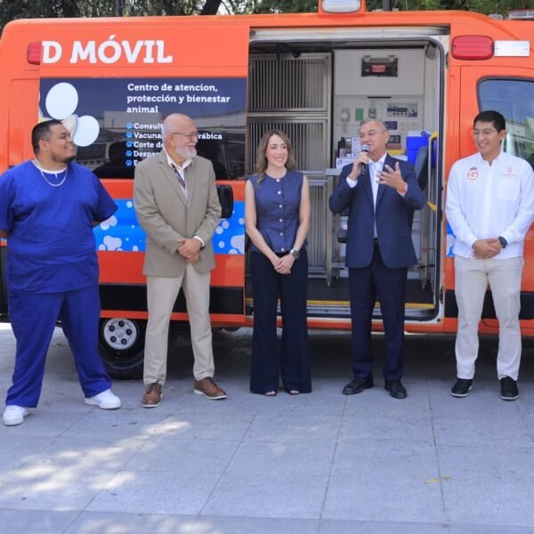 Lanza Guadalupe veterinaria móvil gratuita