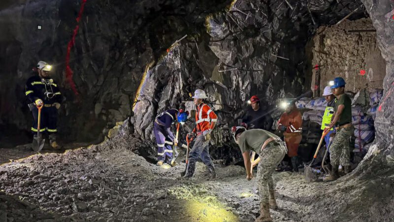 Localizan sin vida a último minero atrapado en Sinaloa